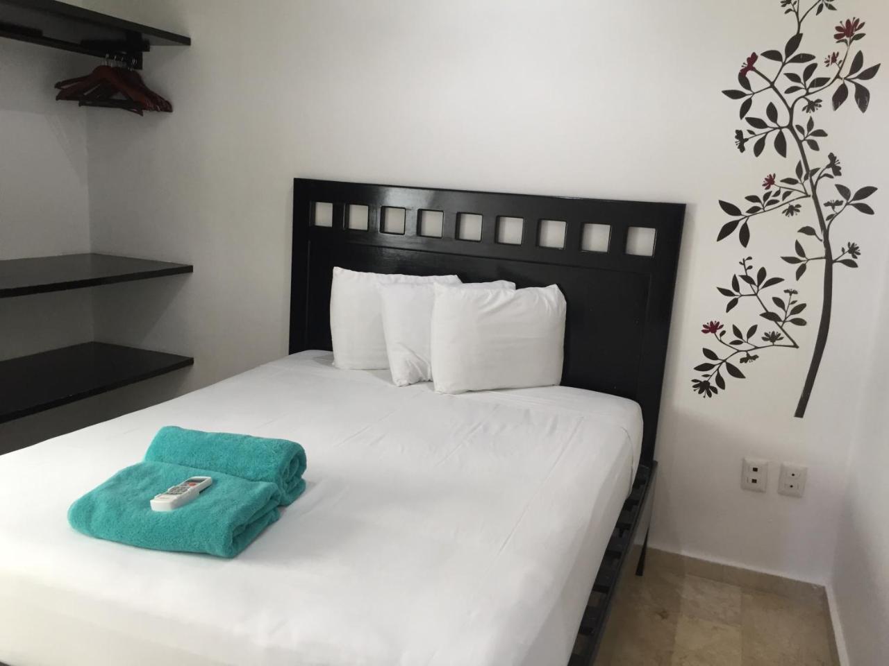 La Playa Condo Плая-дель-Кармен Экстерьер фото